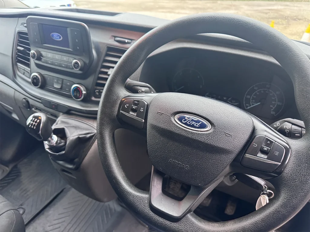 Ford Transit Custom 2